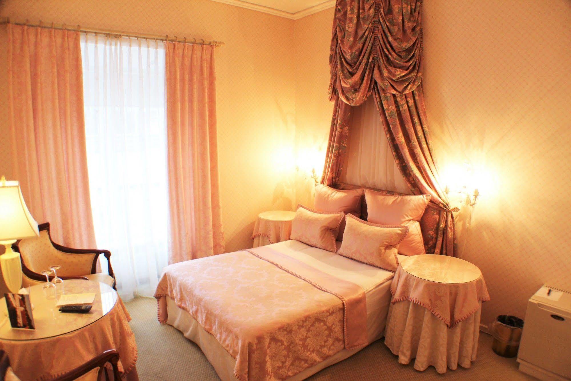 Store Restrup Manor House Esterno foto